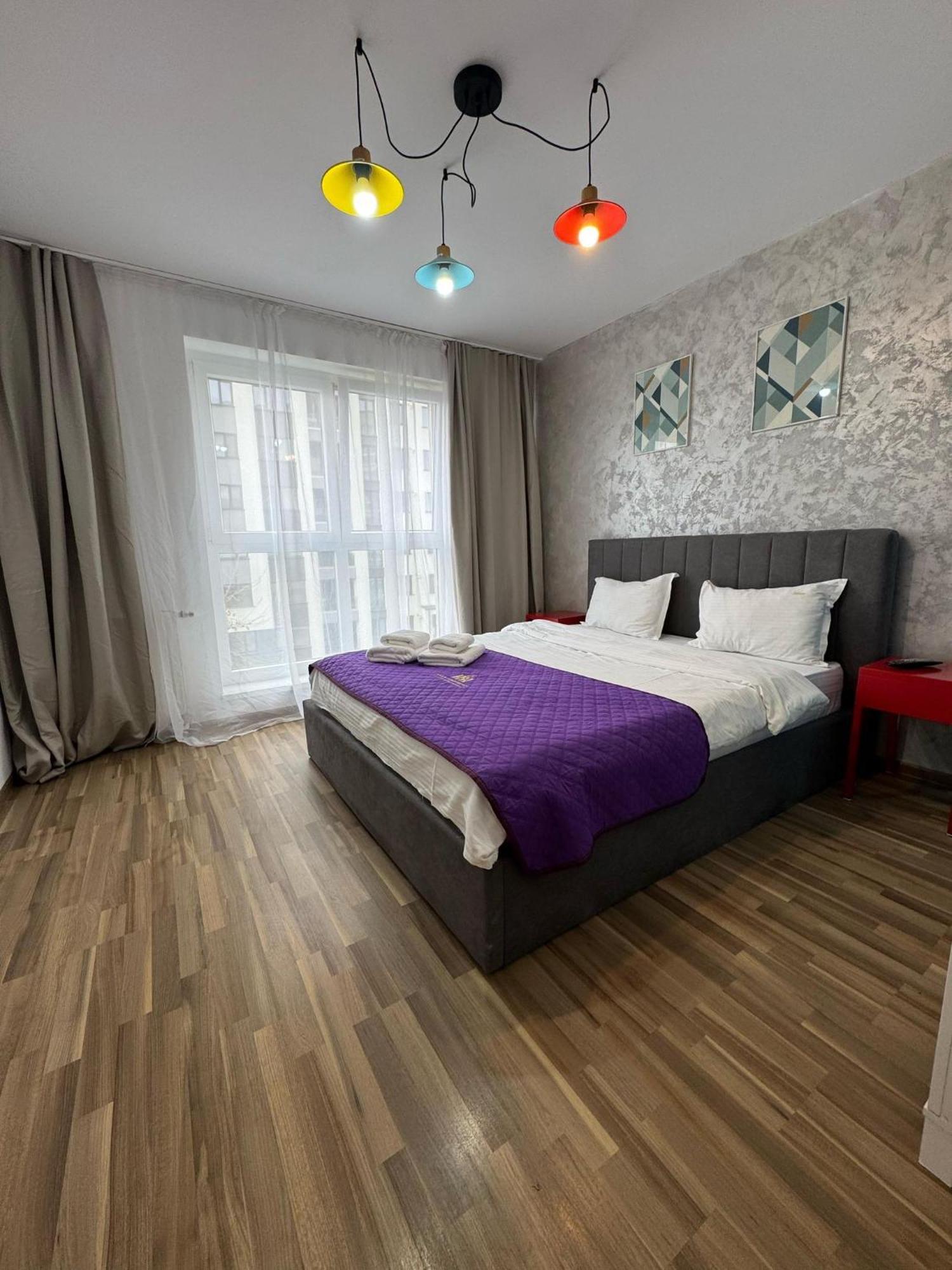 Apartamento Coresi Mall Area & By Glam Braşov